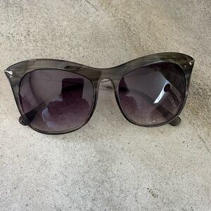 Elizabeth and James Fairfax  Sunglasses